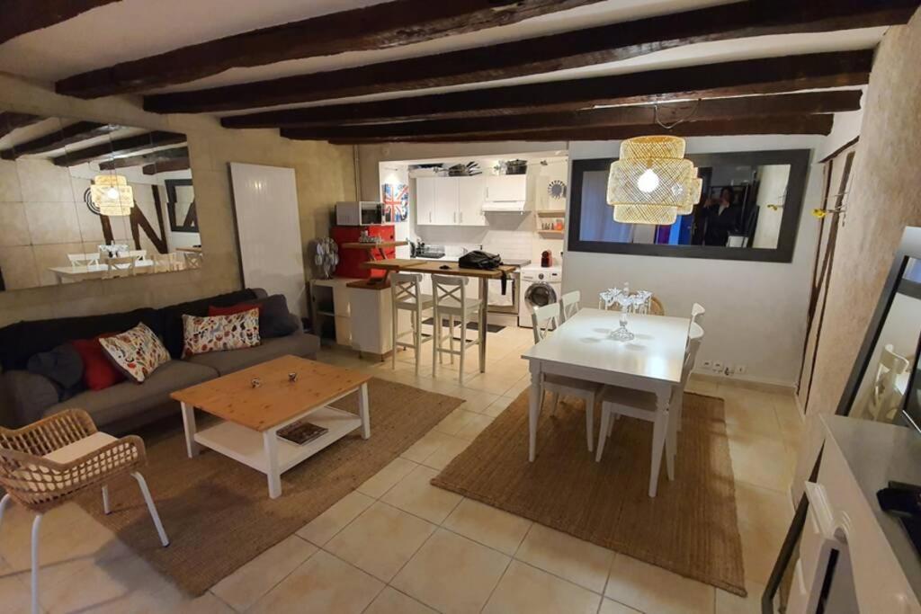 Maison Entiere De 115M2 En Hyper Hyper Centre Aux Coeur Des Halles De Tours De 2 A 7 Personnes Zewnętrze zdjęcie